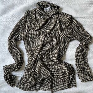 RARE GANNI Warped Houndstooth Roll Neck